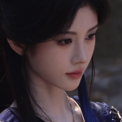 鞠婧祎