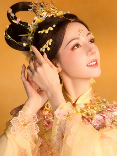 迪丽热巴