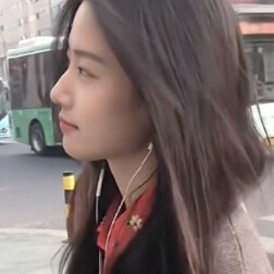 卢昱晓