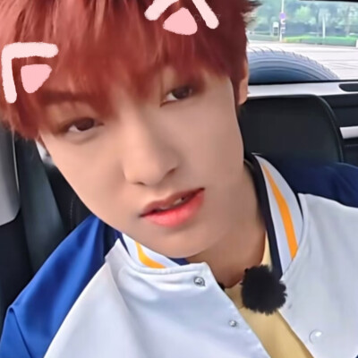 全世界都趁我不在欺负我的女孩