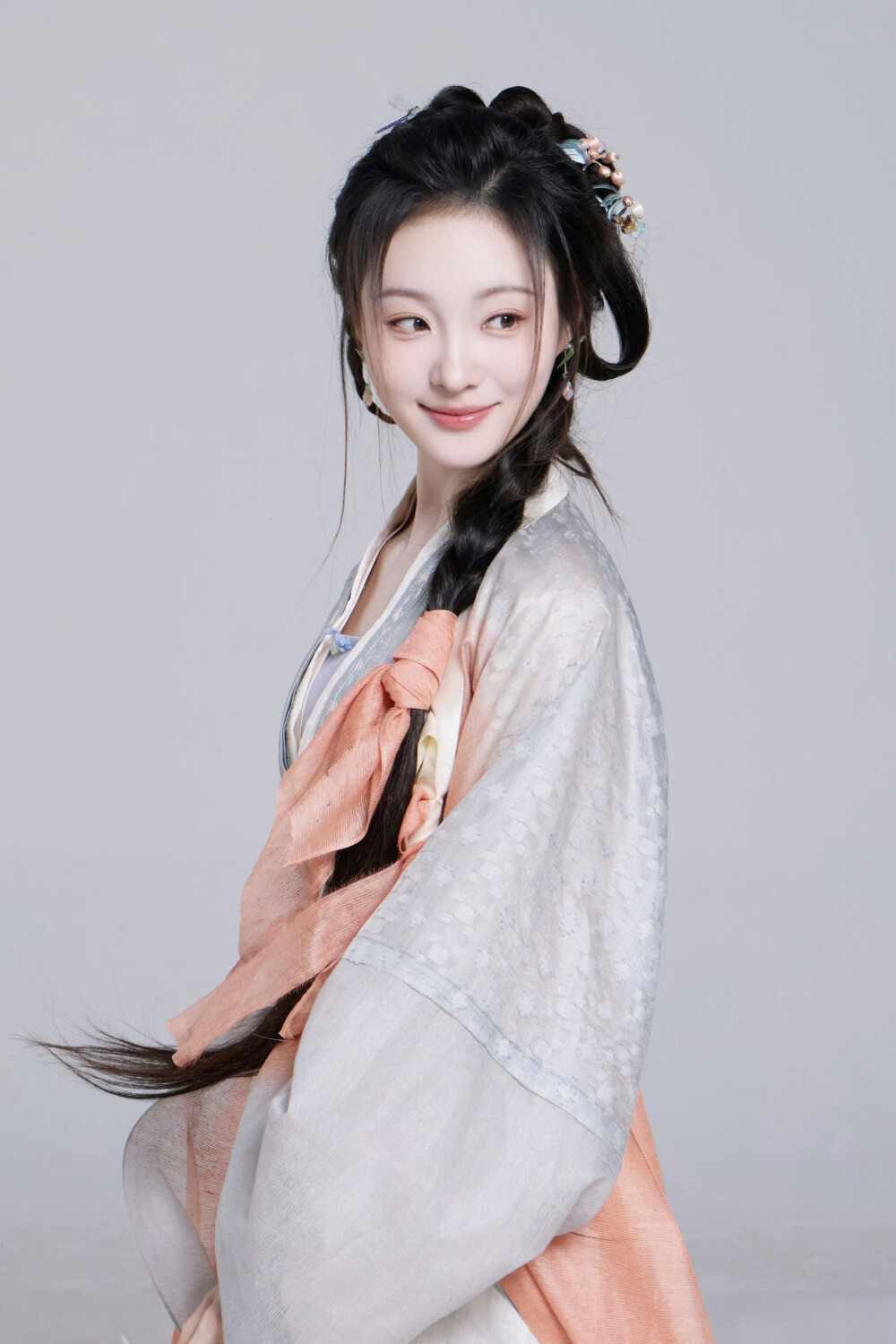 一笑随歌 凌雪影