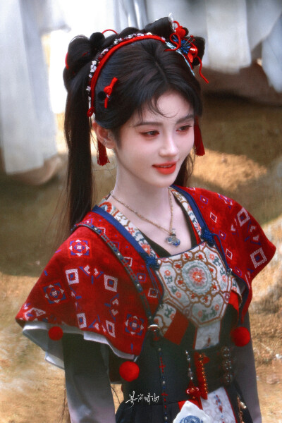 鞠婧祎