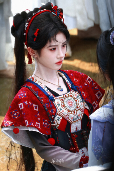 鞠婧祎
