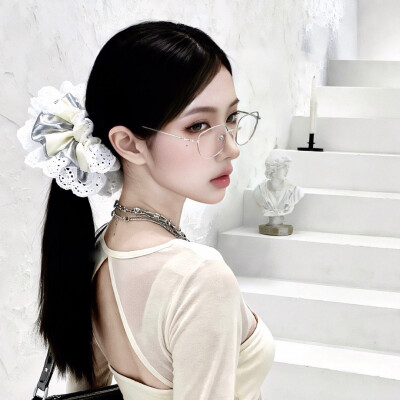 女头
