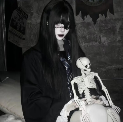 女头
