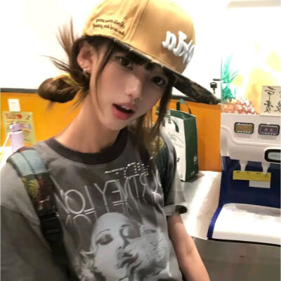 女头