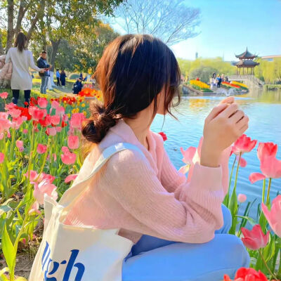 女头