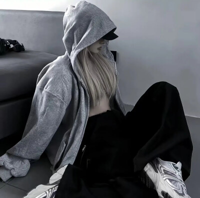 女头