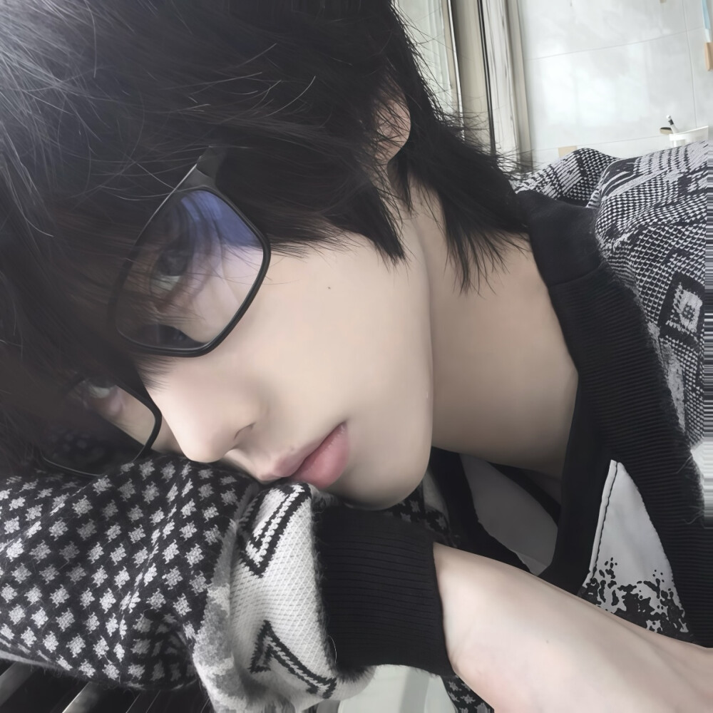 没人心疼我的笨