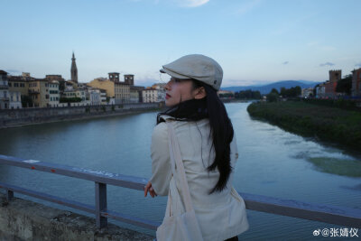 张婧仪