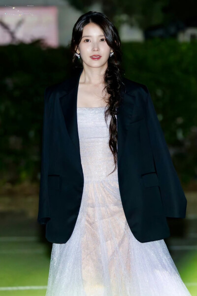 iu