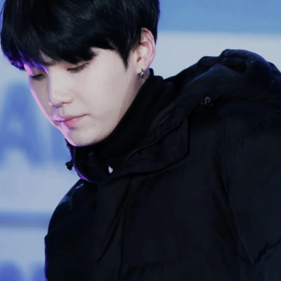 你像世界为了让我活着抛出来的诱饵