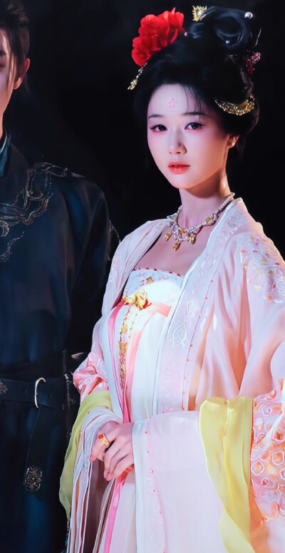岳雨婷