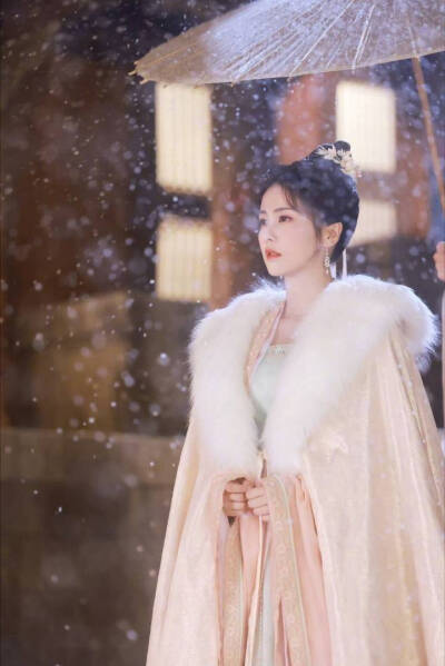 宁安如梦 白鹿饰姜雪宁