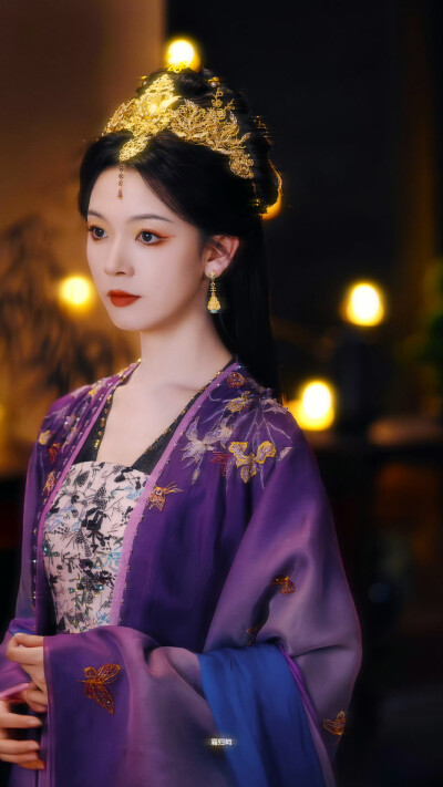 照镜辞
