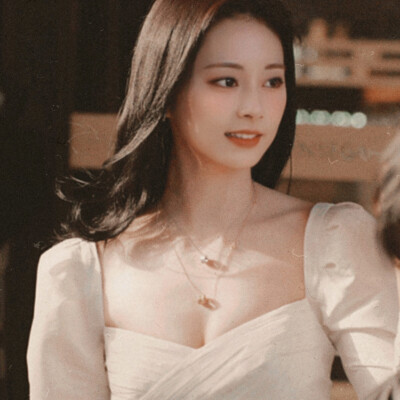 처음 뵙겠습니다∶ “以礼”—— Primer Encuentro irante＊黎