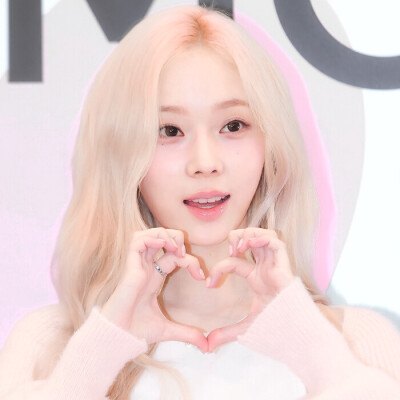 金玟庭套图可二改9p 注明春山决