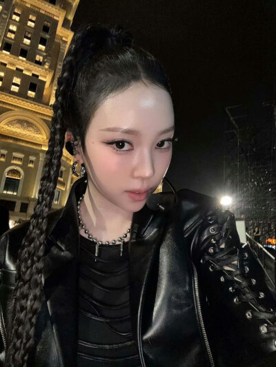 NARIN MEOVV