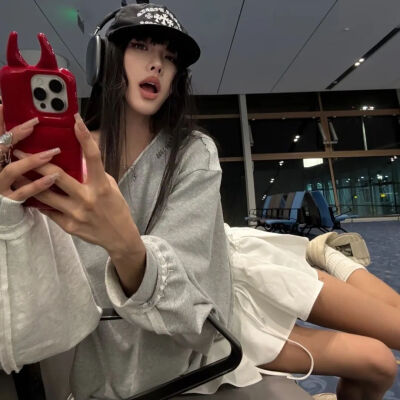 女头