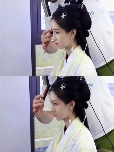 陈都灵