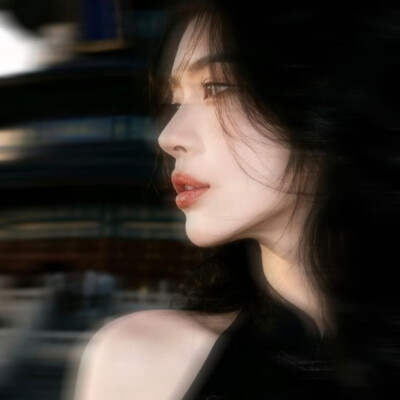 女头