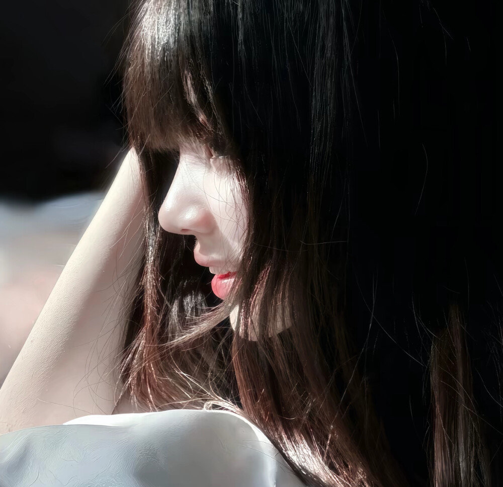 恐怕此人的颜值在我之上