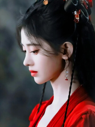 鞠婧祎