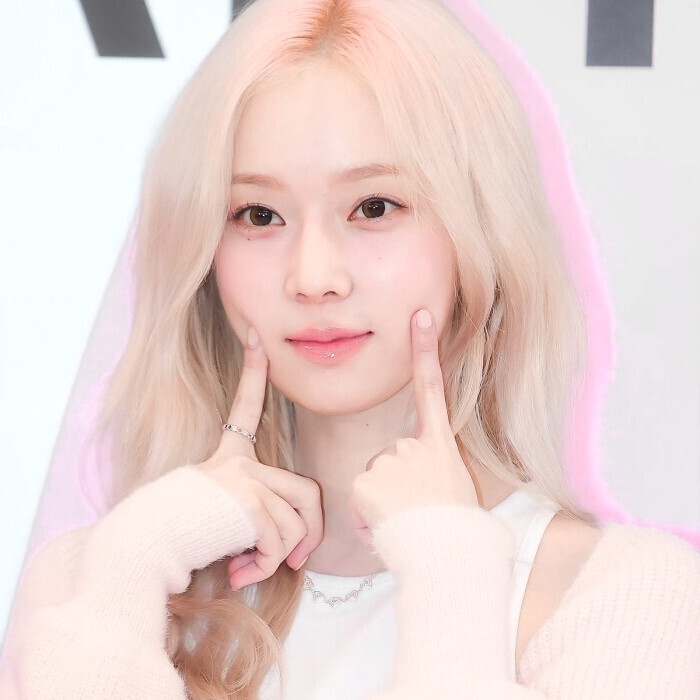 金玟庭套图可二改9p 注明春山决