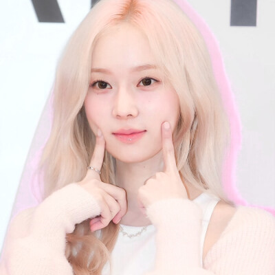 金玟庭套图可二改9p 注明春山决