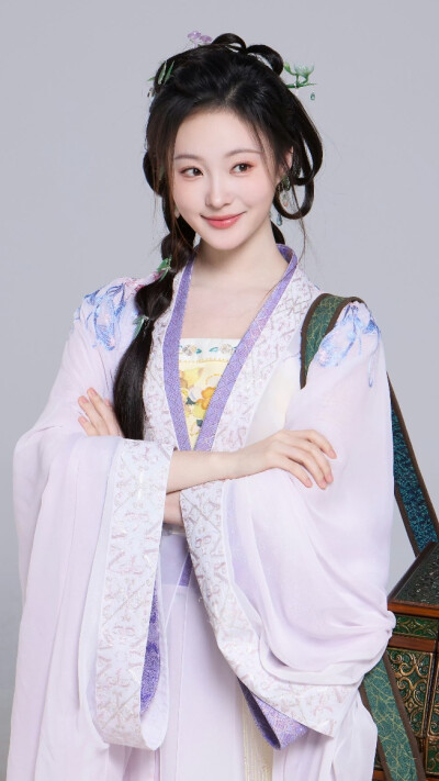 一笑随歌 凌雪影 辛凯丽