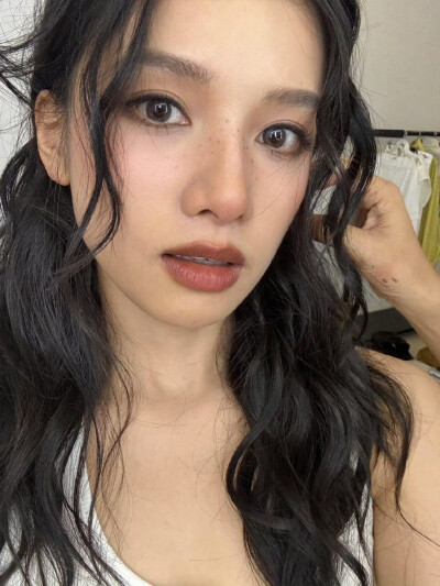 张婧仪