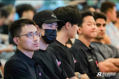 王一博
20251007
上海国际赛车场#上海8小时耐力赛#
第二节练习
见水印