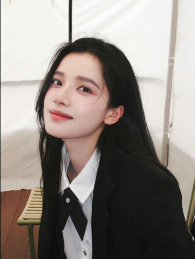 张婧仪