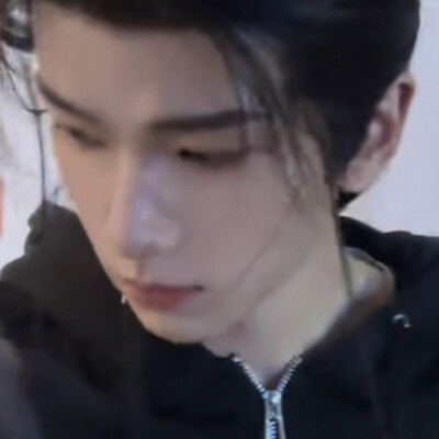 三千泪狂流 残局你来收