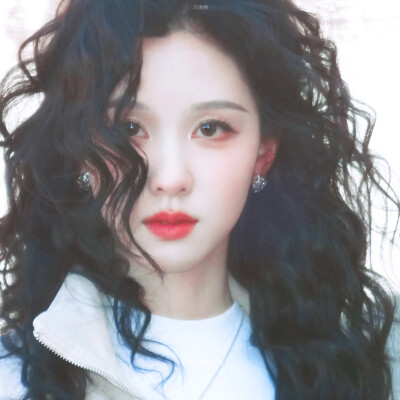 陈都灵