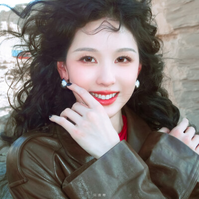 陈都灵