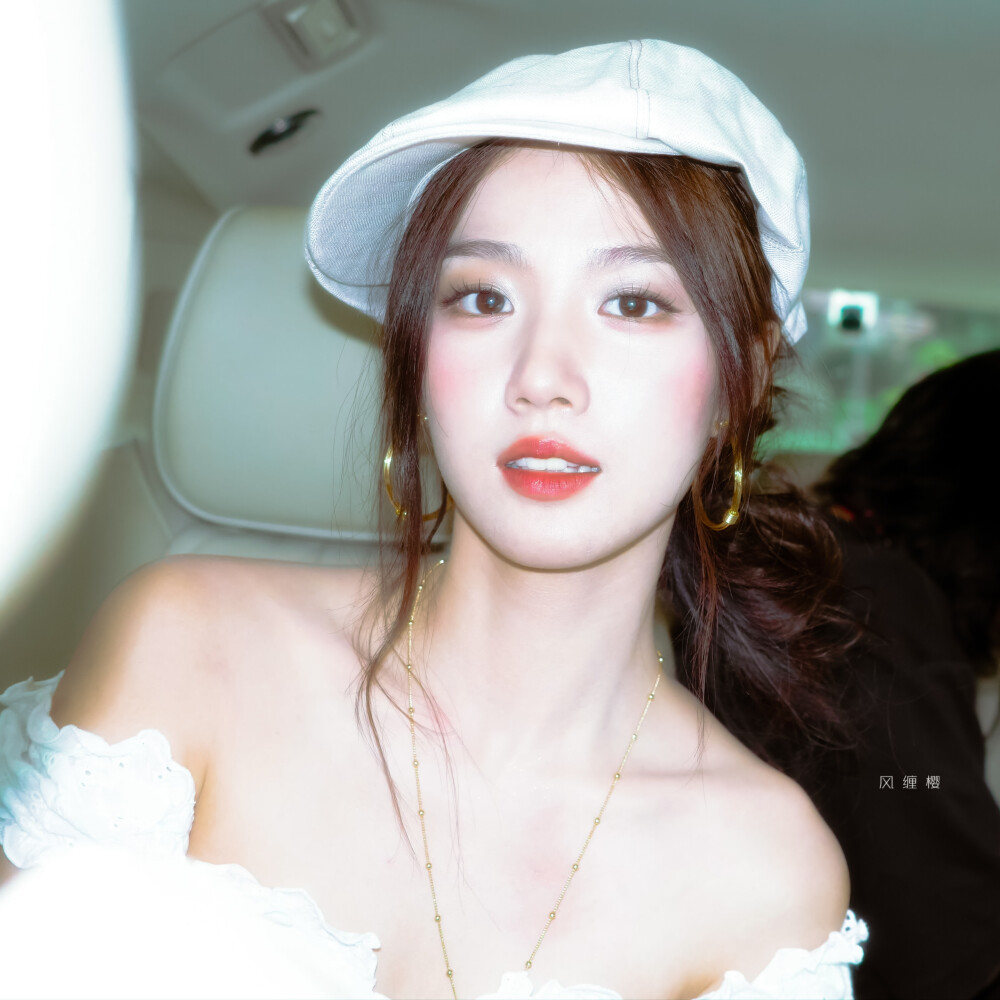 卢昱晓