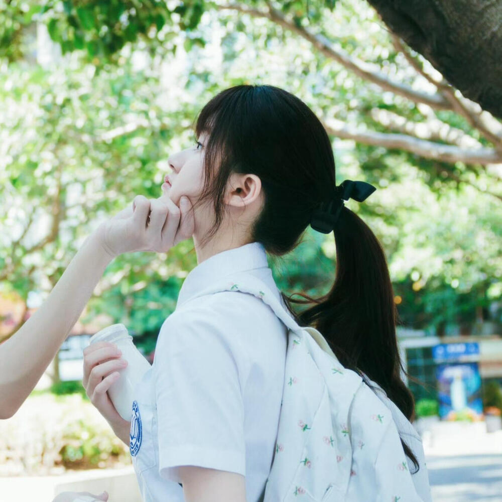 偷偷藏不住，情侣头像