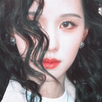 陈都灵
