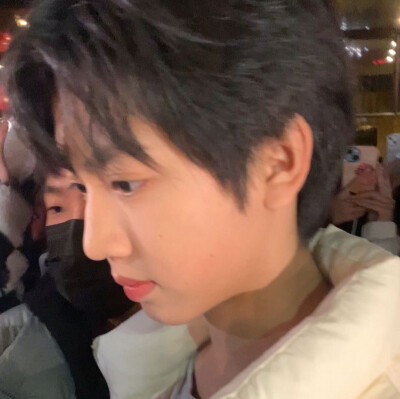 你总是呆呆的