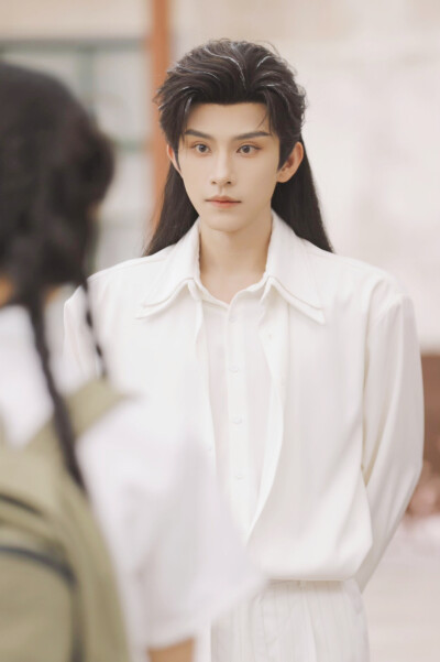 行走阴阳，我被玄门大神包围了 常天卿