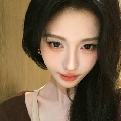鞠婧祎