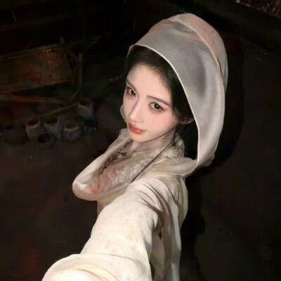 鞠婧祎