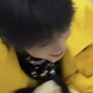 这套衣服我也喜欢