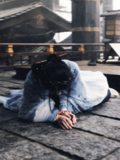 大梦归离