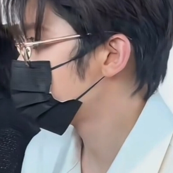 感情需要一点点的空白