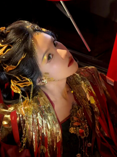 陈都灵