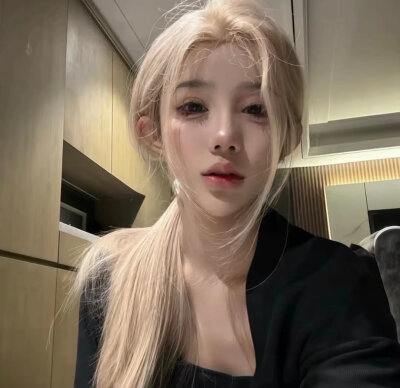 女头