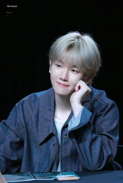 边伯贤吴世勋朴灿烈