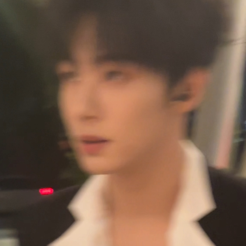 这个造型很适合他吧！